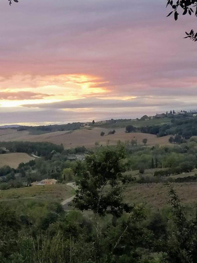 Residenza Il Platano Fortilizio Di Campiglia Rapolano Terme Exterior foto
