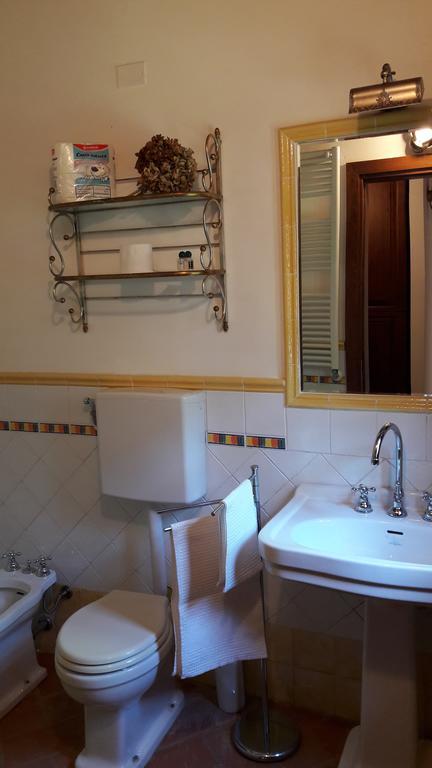 Residenza Il Platano Fortilizio Di Campiglia Rapolano Terme Exterior foto